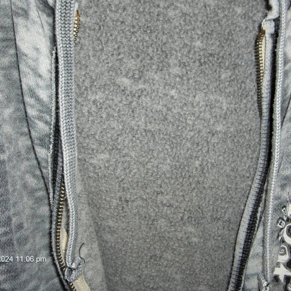 Arctic Cat Hoodie, XL, Measures 45" Chest - Picture 5 of 6